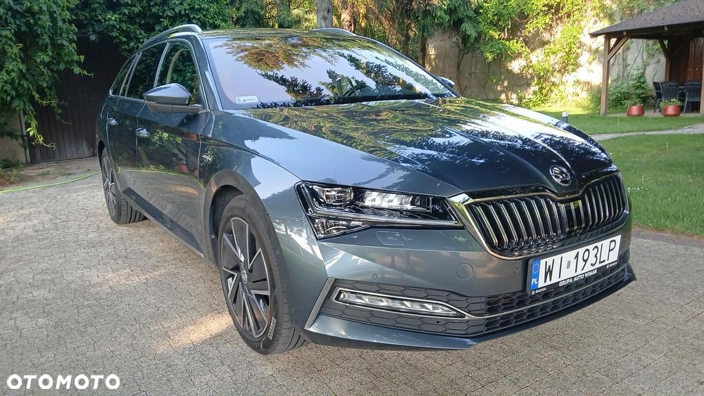 Skoda Superb 2.0 TSI 4x4 L&K DSG - 8