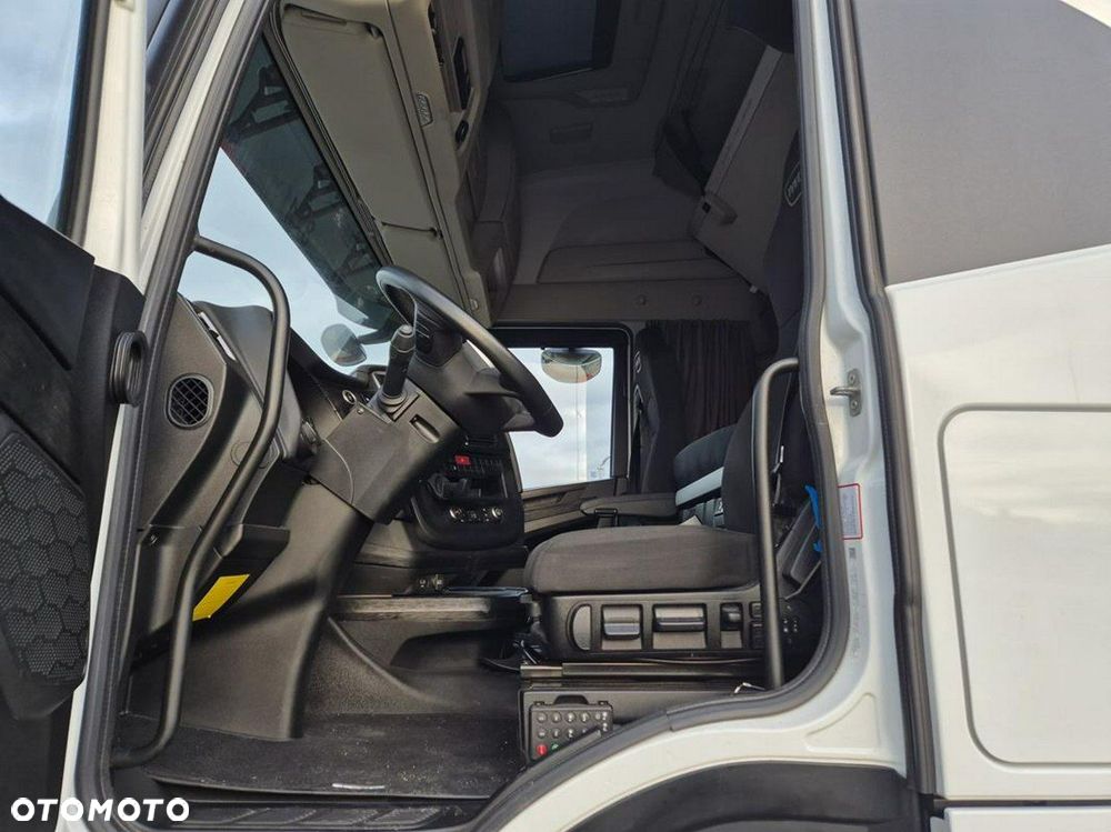 Iveco As 440 - 20
