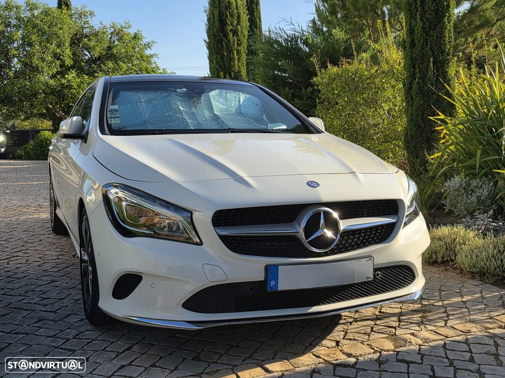 Mercedes-Benz CLA 200 - 1