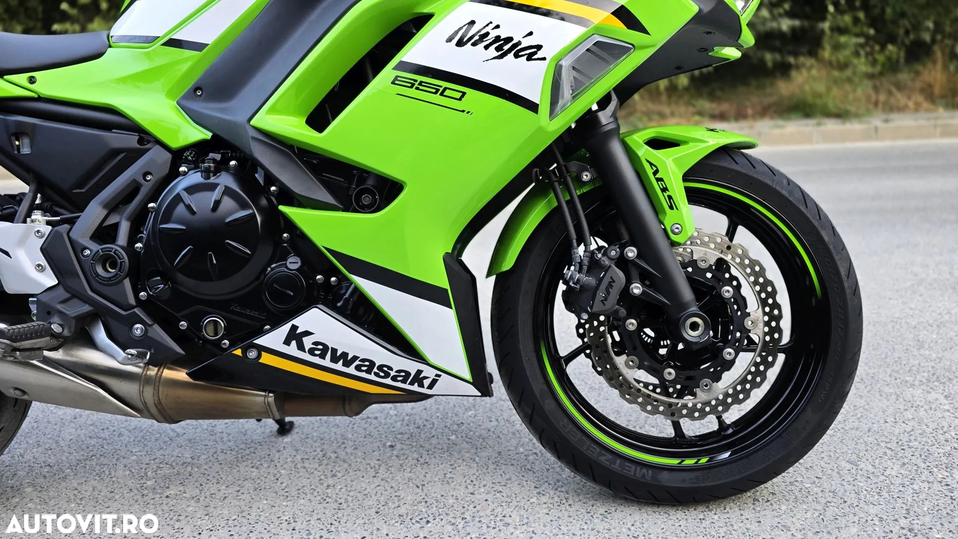 Kawasaki Ninja 650 - 6