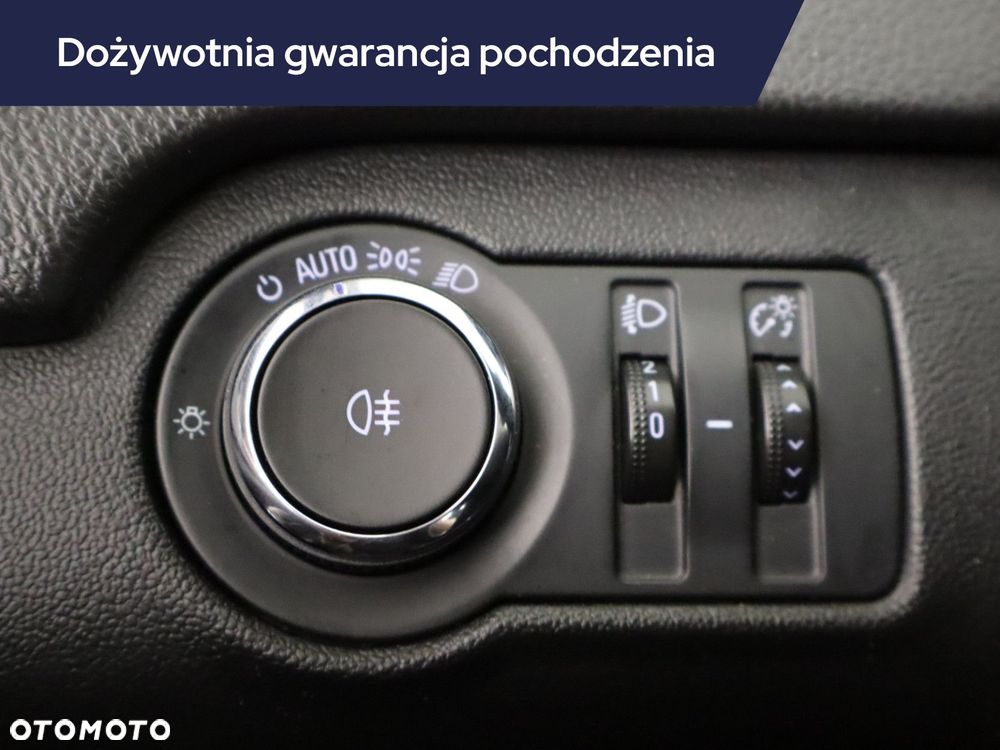 Opel Insignia - 21