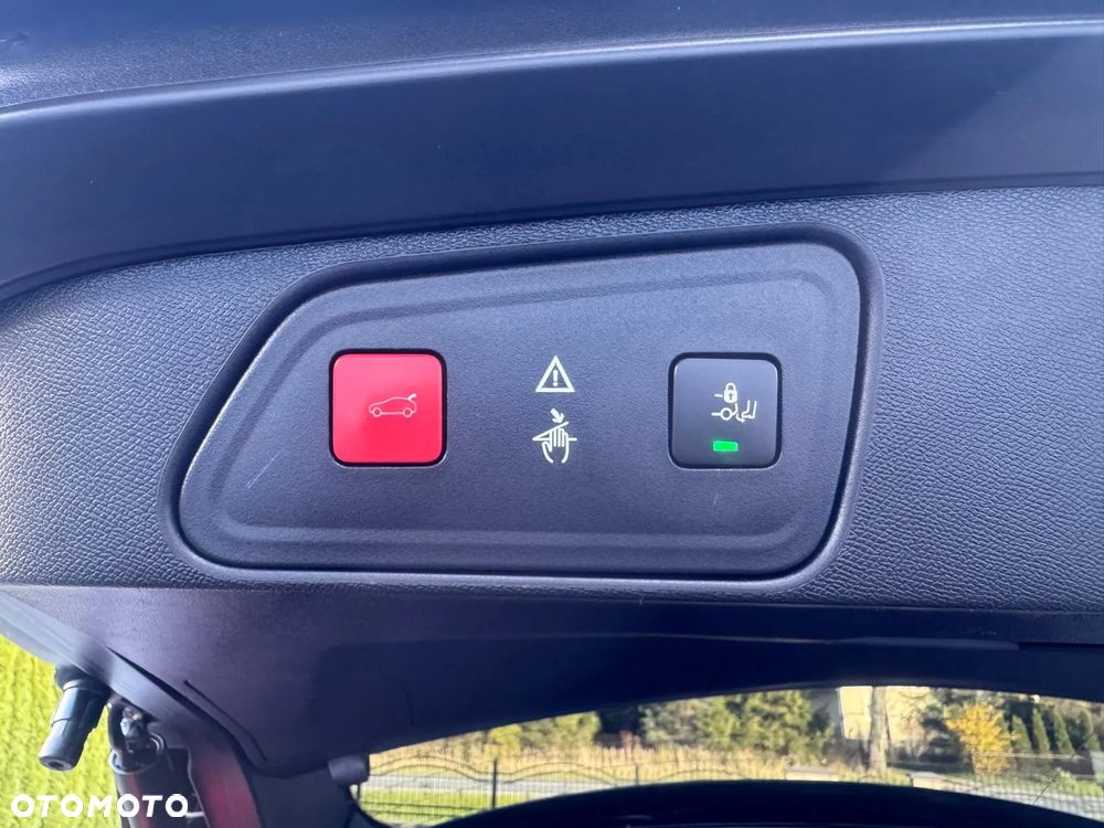 Peugeot 3008 2.0 BlueHDi GT S&S EAT6 - 12