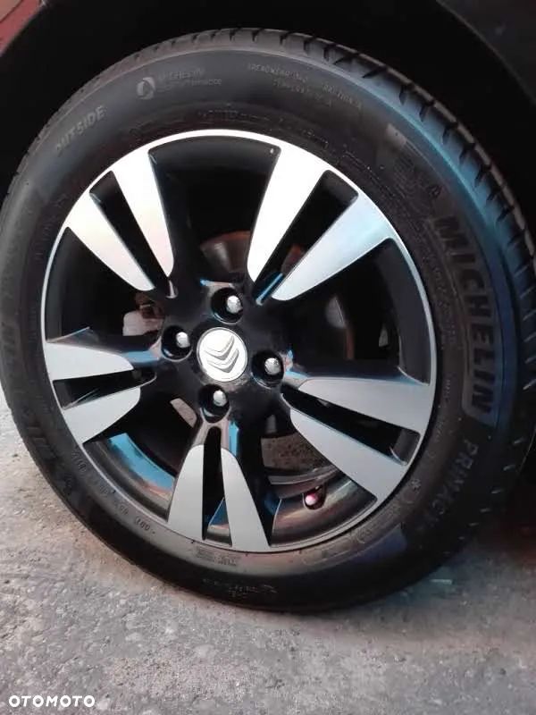 Citroën DS3 1.6 VTi SoChic - 8