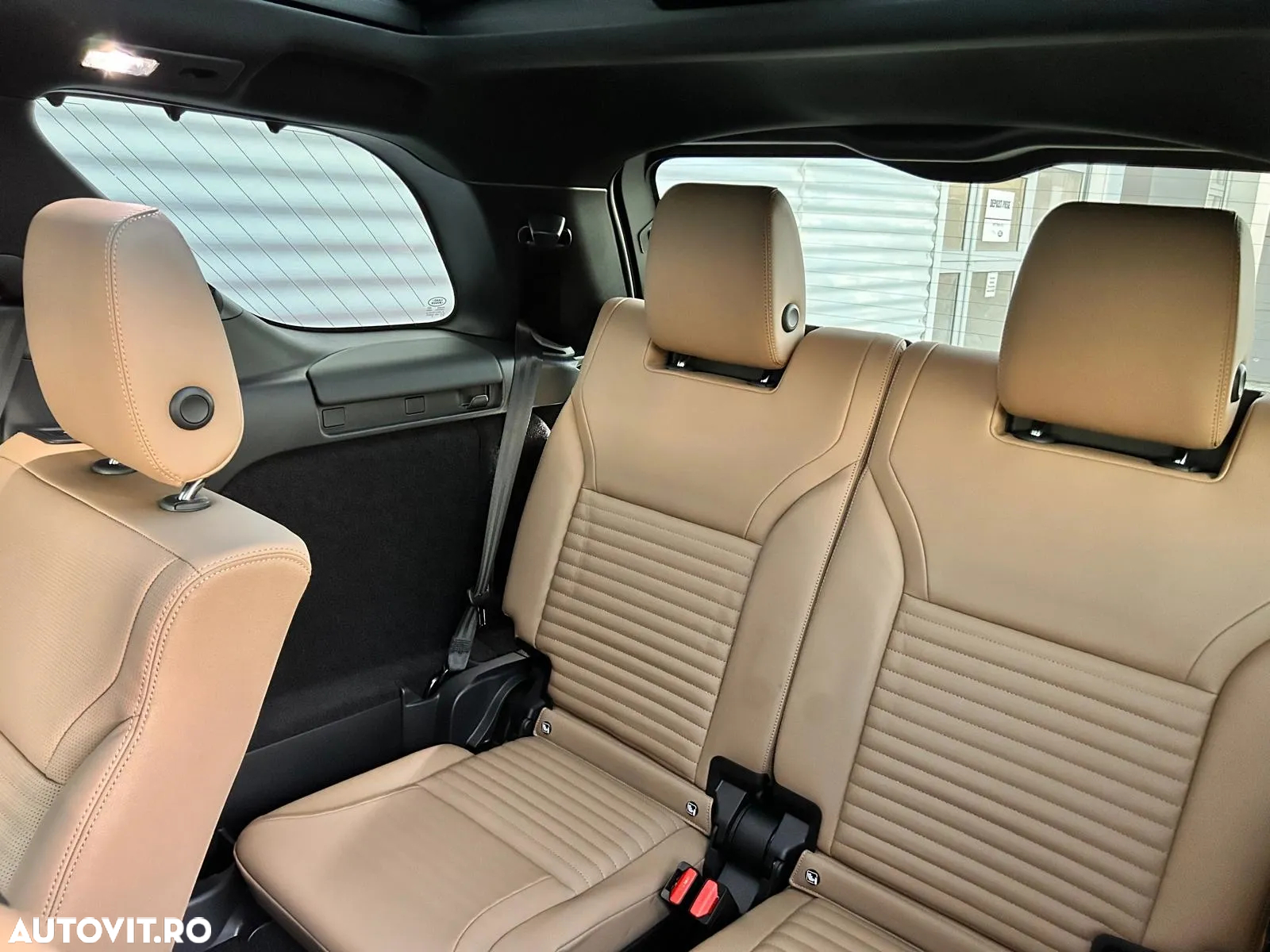 Land Rover Discovery 3.0 P360 MHEV R-Dynamic HSE - 11