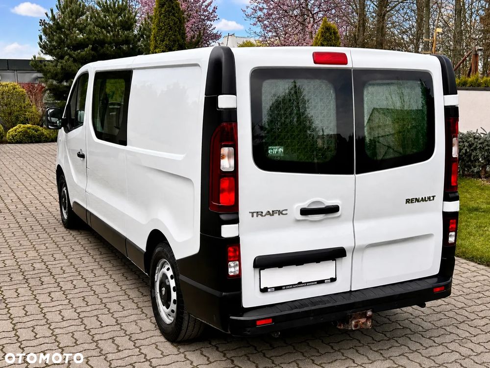 Renault Trafic - 2