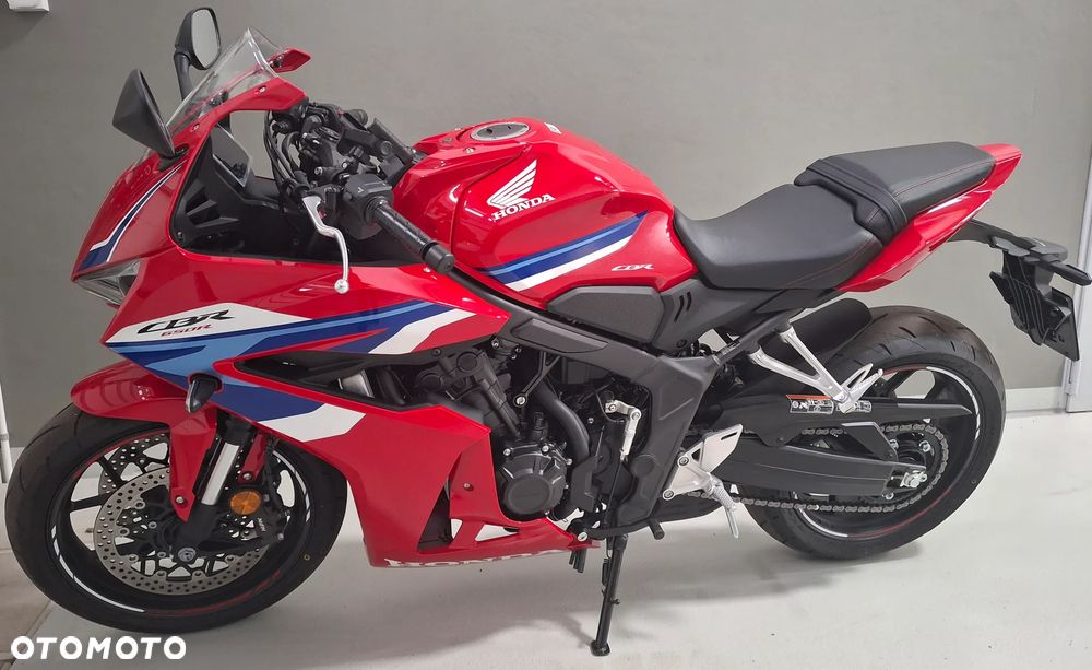 Honda CBR - 1
