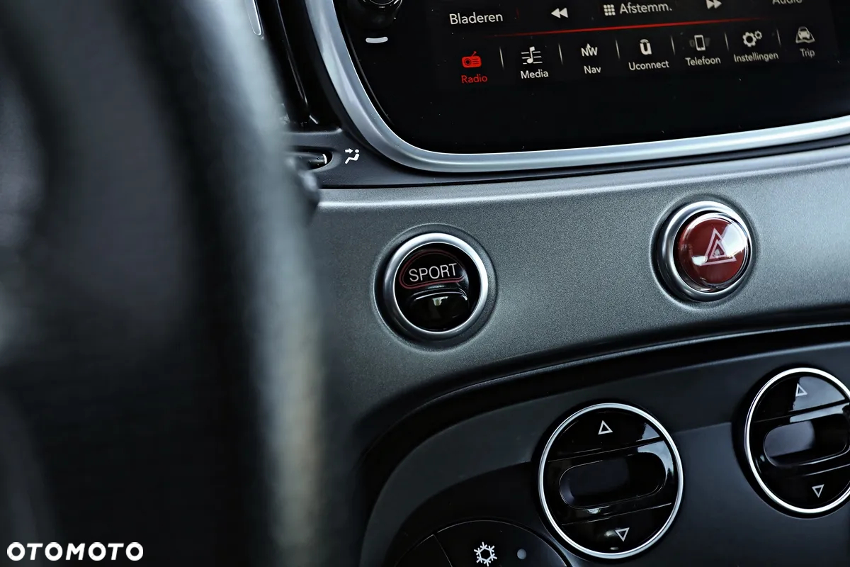 Abarth 695 - 31