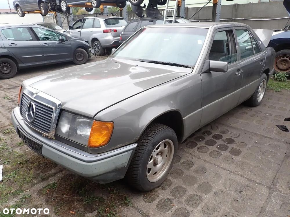 CZĘŚCI - Mercedes 124 2,5 D OM 602.912 90KM SEDAN 1991r. INDEX - 9685 - 2