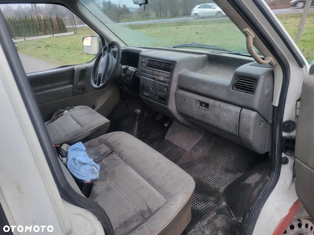 Volkswagen Transporter - 6