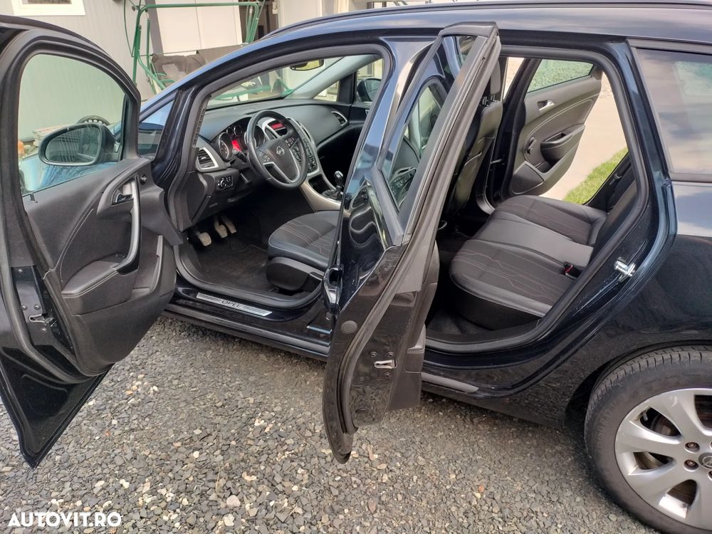 Opel Astra 1.4 Turbo ECOFLEX Start/Stop 150 Jahre - 11