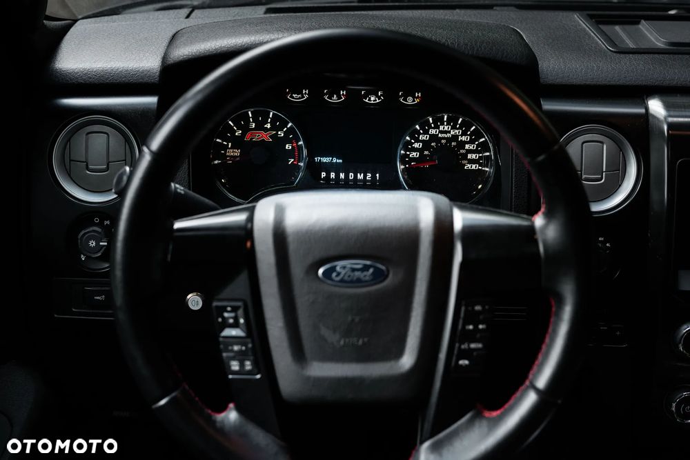Ford F150 - 20