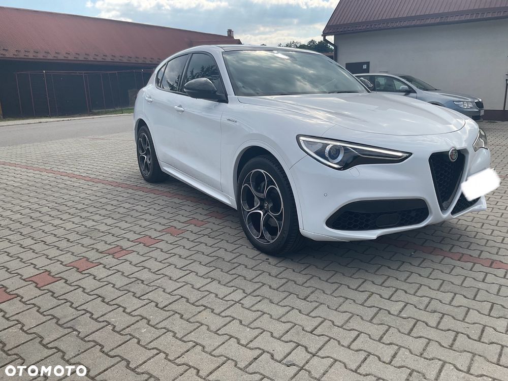 Alfa Romeo Stelvio 2.0 Turbo Veloce Q4 - 2