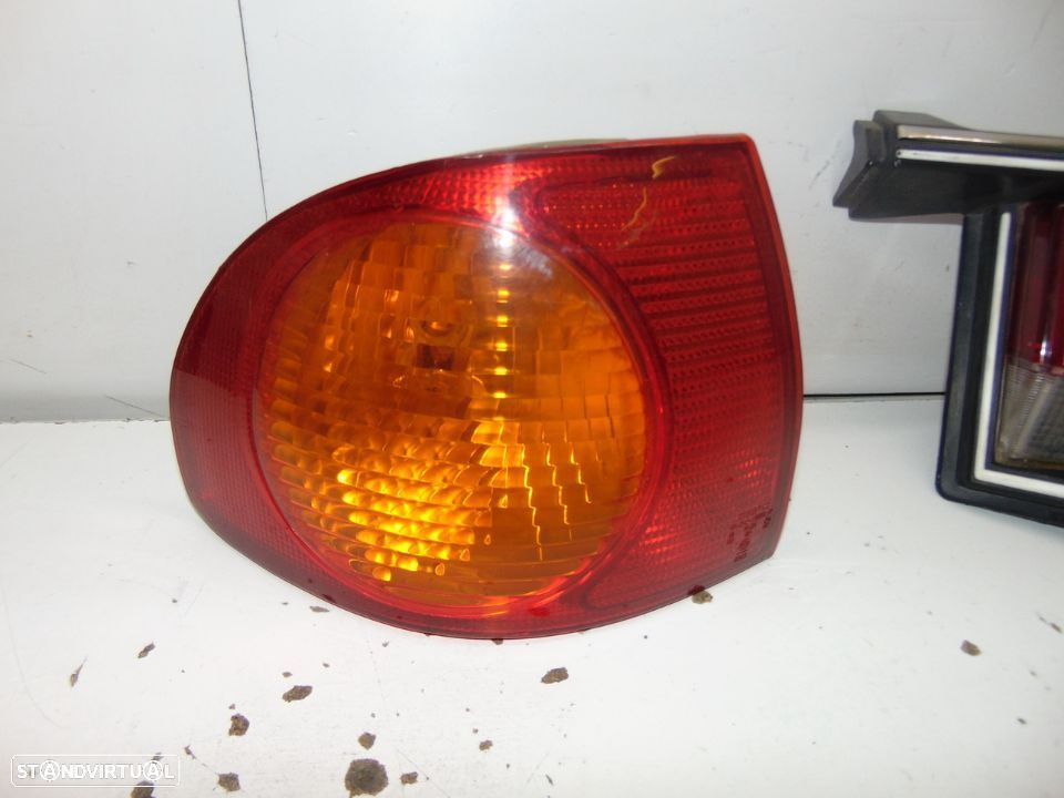 Toyota corolla/celica farolins - 2