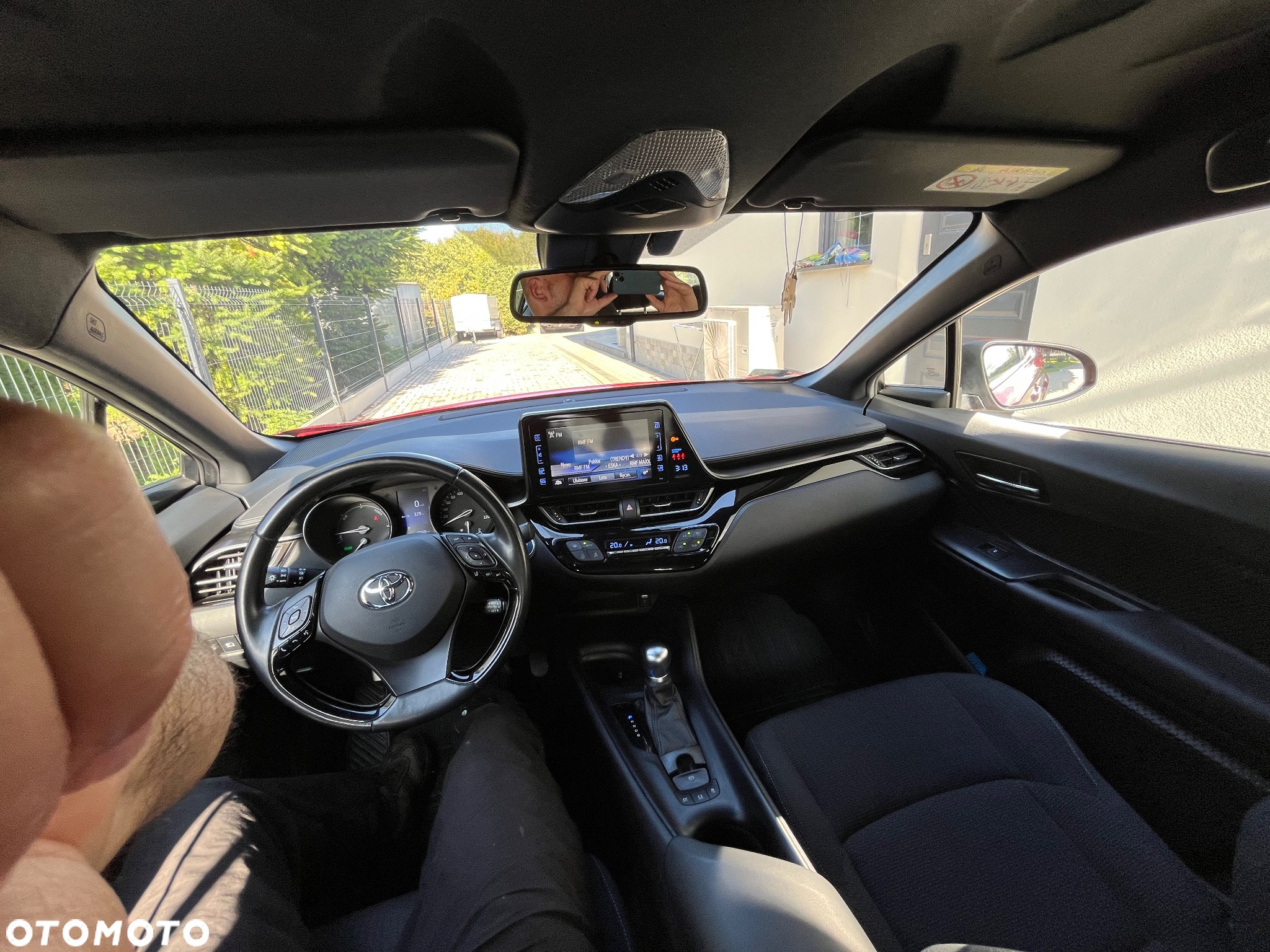 Toyota C-HR 1.8 Hybrid Dynamic - 22