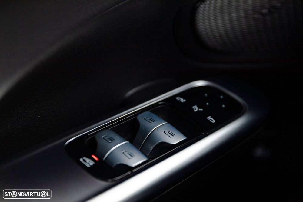 Mercedes-Benz C 220 d AMG Line - 28