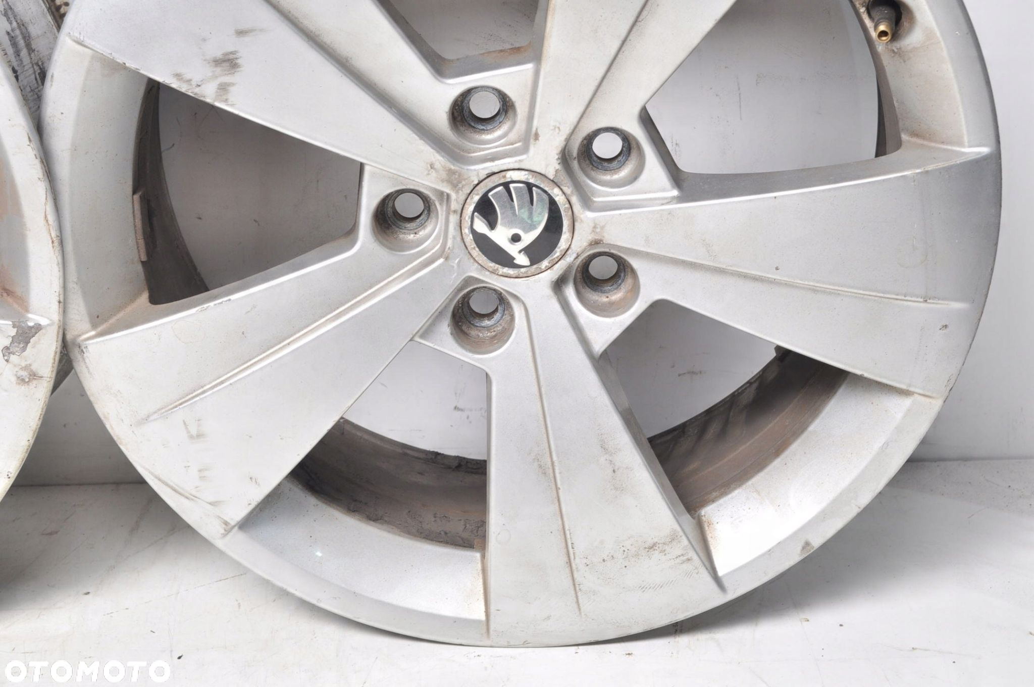 SKODA SUPERB OCTAVIA FELGI ALUMINIOWE R17" 6.5J 5X112 ET41 3V0601025A - 15