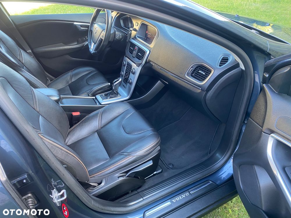 Volvo V40 Cross Country D3 Geartronic Summum - 19