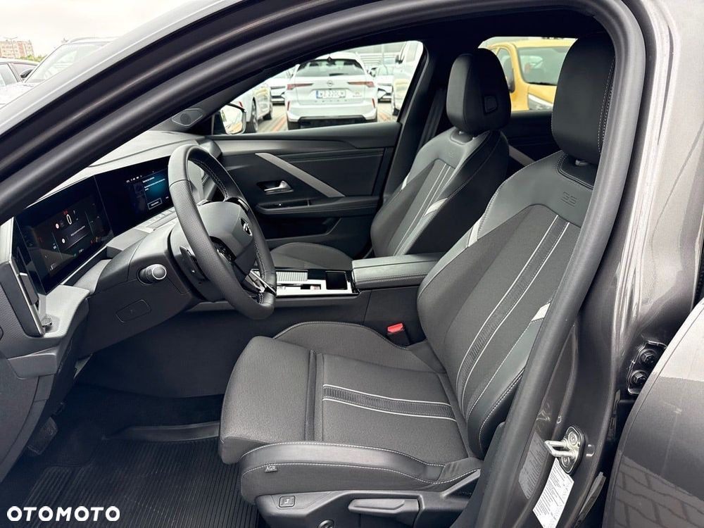 Opel Astra 1.2 T GS S&S - 9