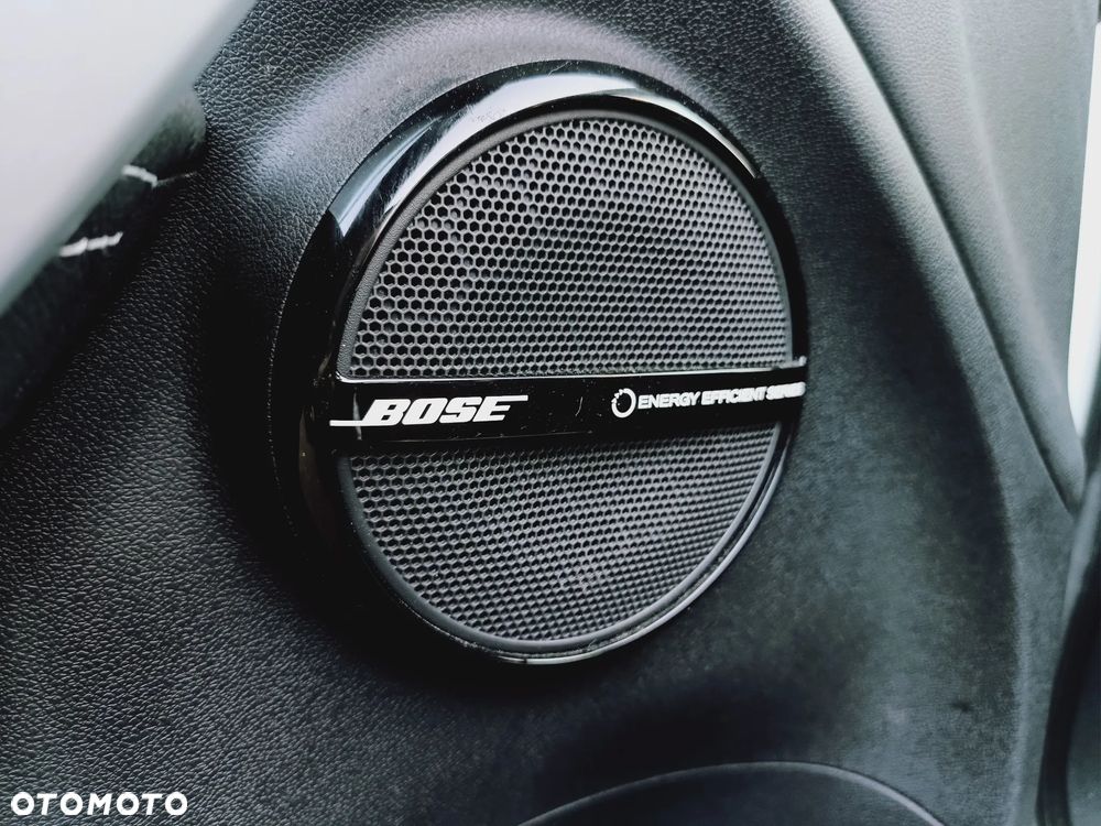 Renault Megane ENERGY dCi 130 Start & Stop Bose Edition - 20