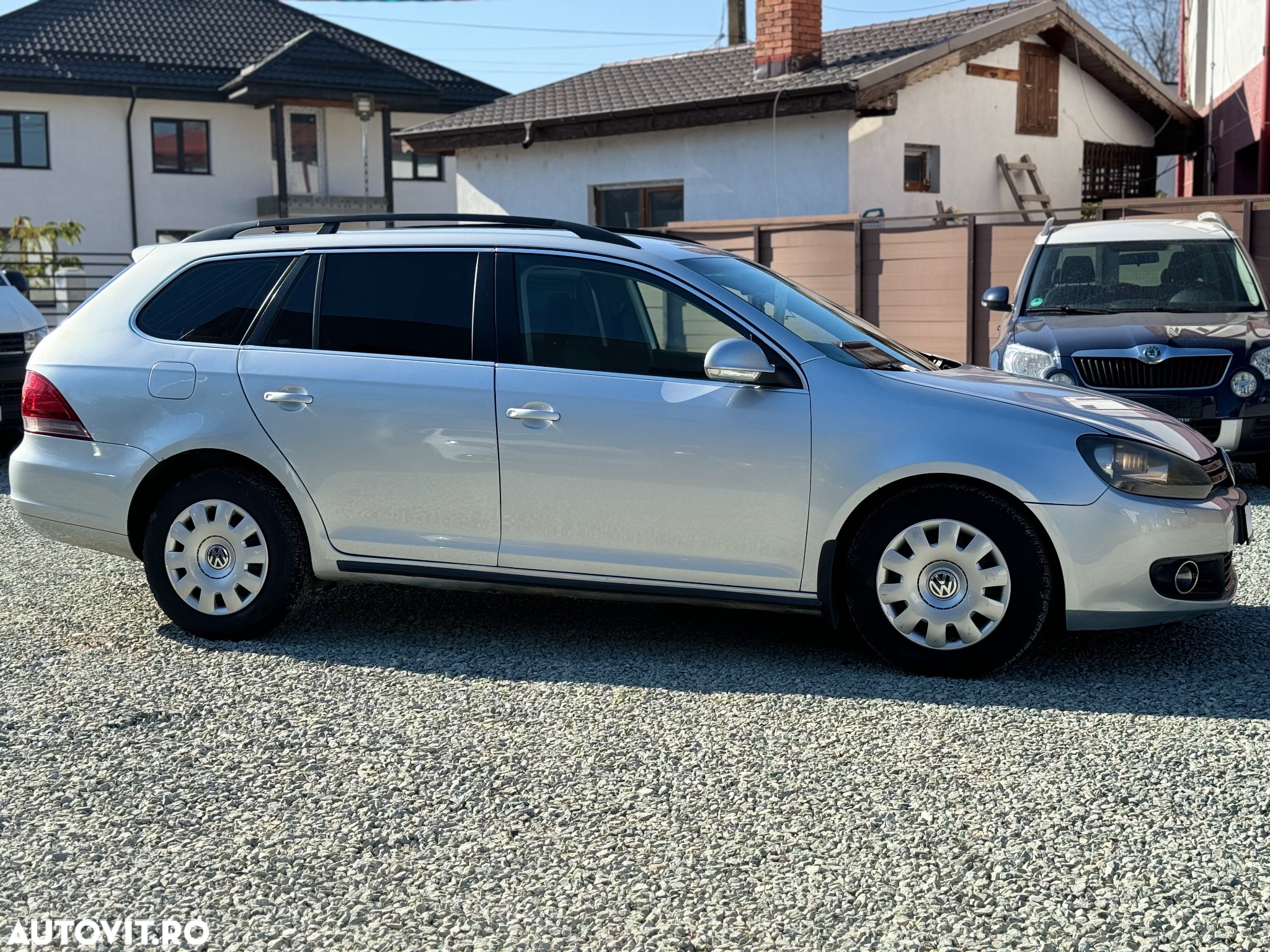 Volkswagen Golf 1.6 TDI BlueMotion Technology DPF Highline DSG - 20