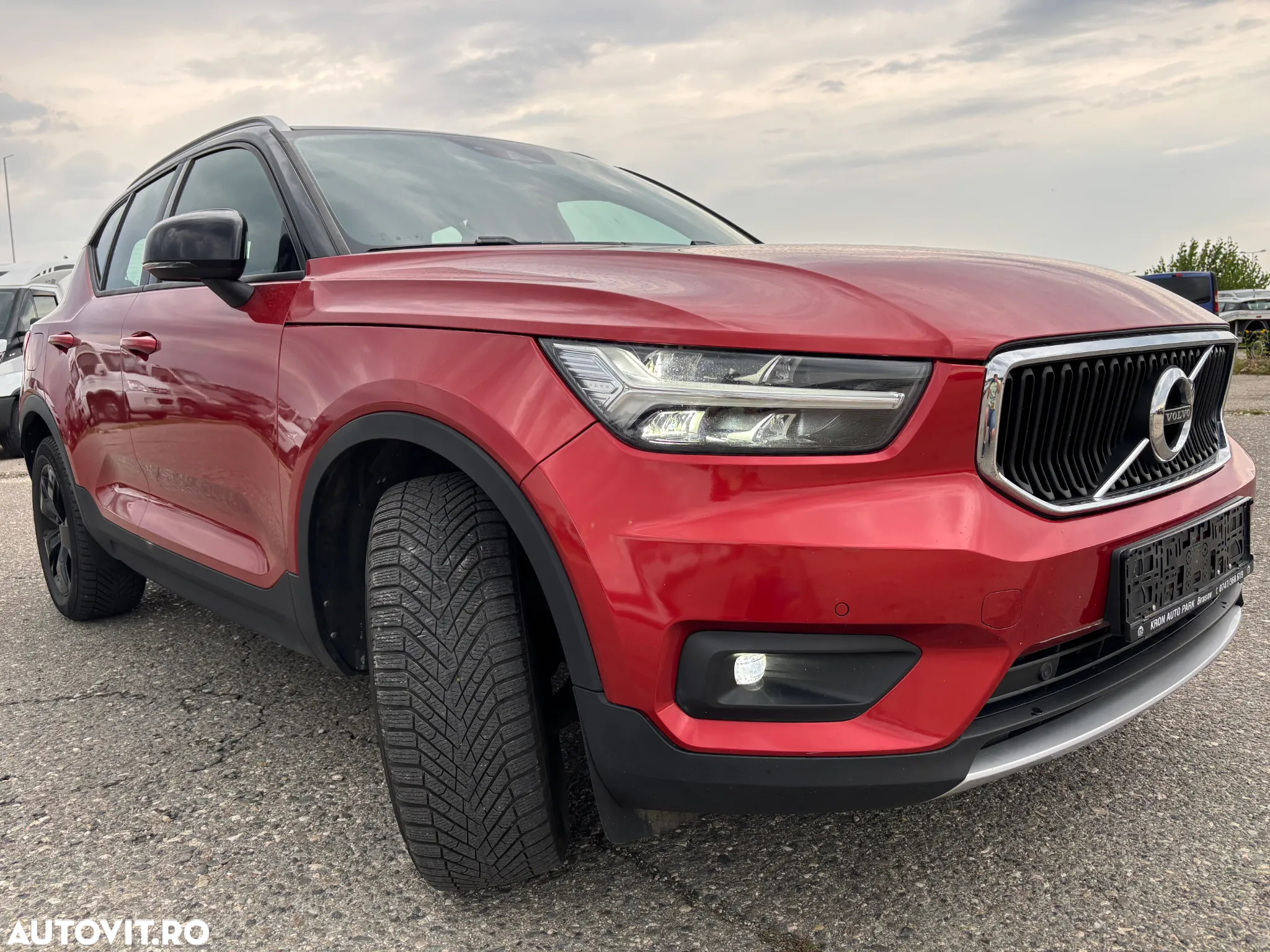 Volvo XC 40 D4 AWD Geartronic Momentum - 18