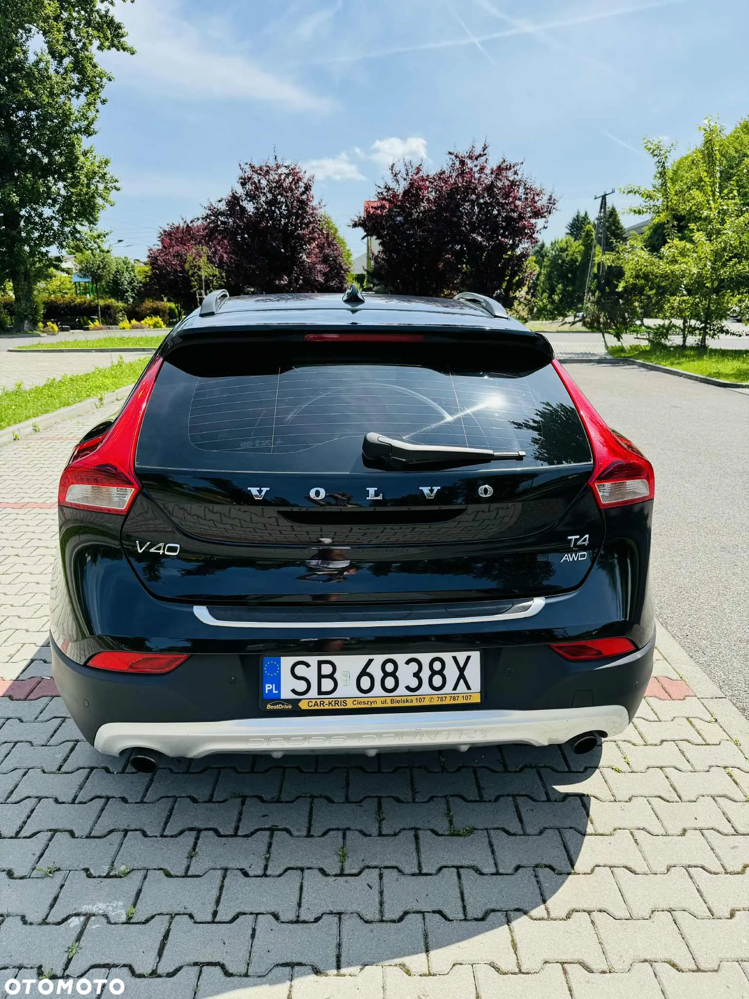 Volvo V40 Cross Country T4 AWD Momentum - 9