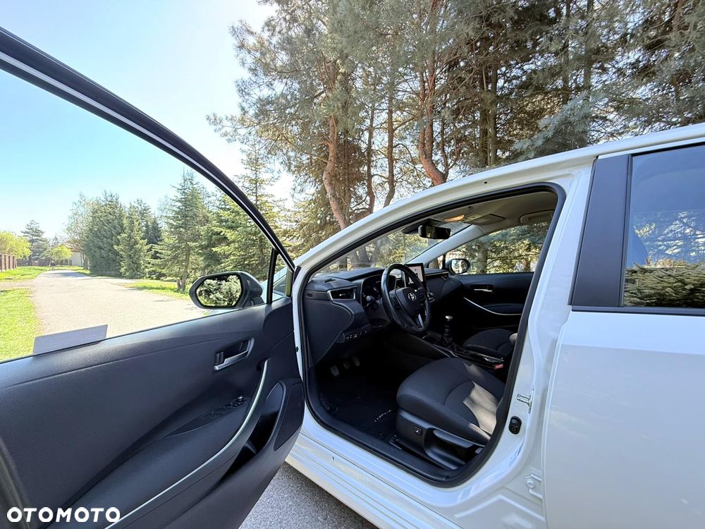 Toyota Corolla 1.5 Comfort - 11