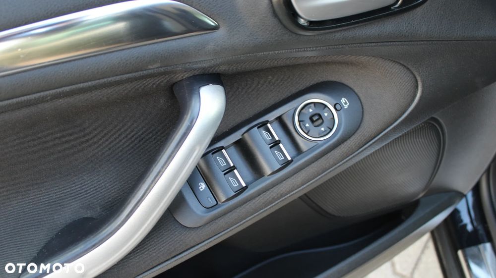 Ford S-Max 2.0 TDCi Titanium - 37