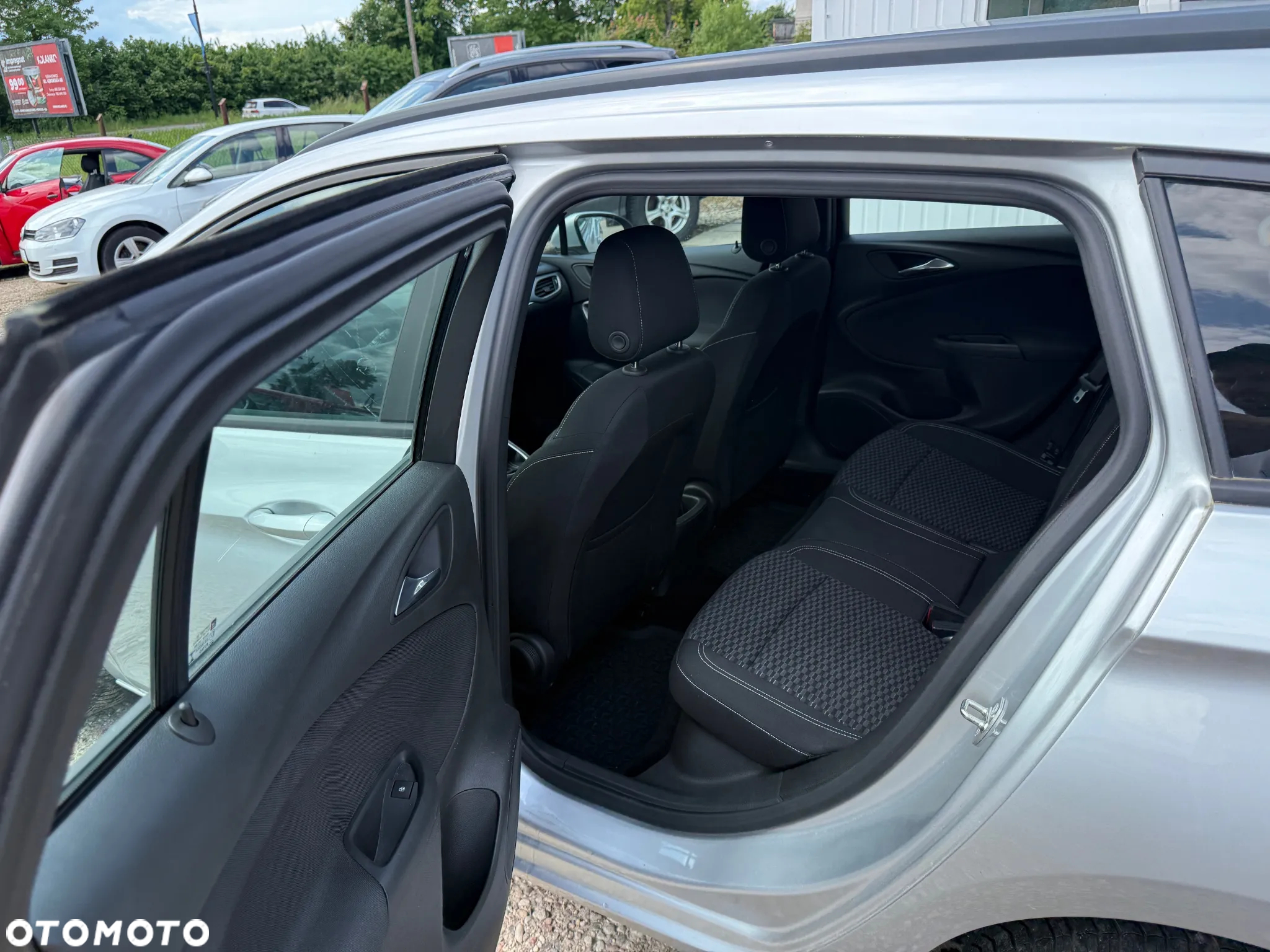 Opel Astra 1.6 D (CDTI) Sports Tourer Business - 15
