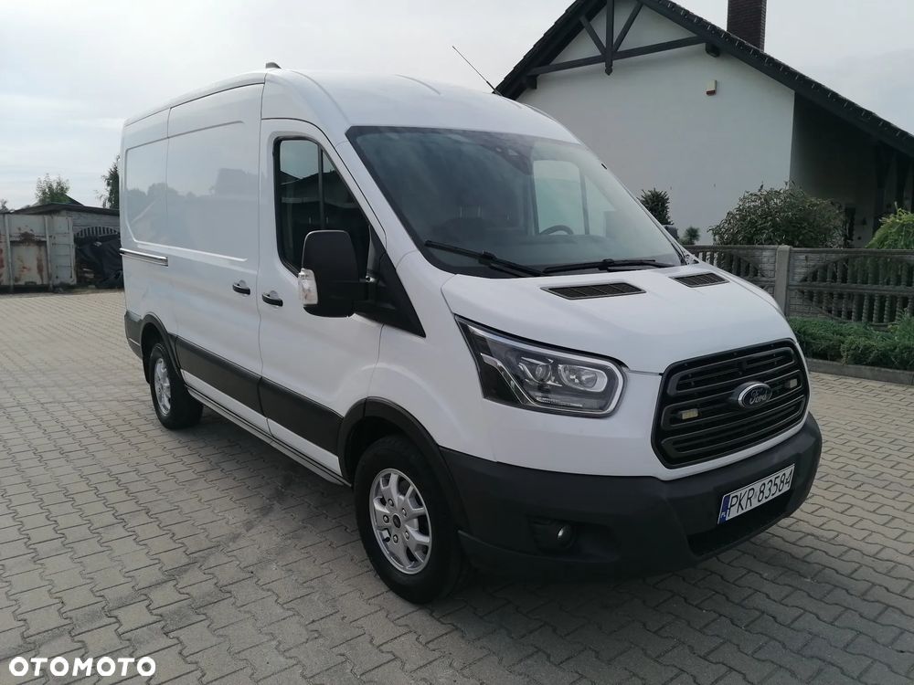 Ford Transit - 1