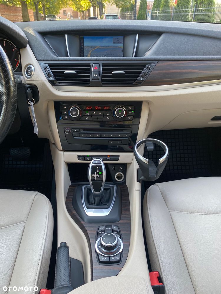 BMW X1 - 15