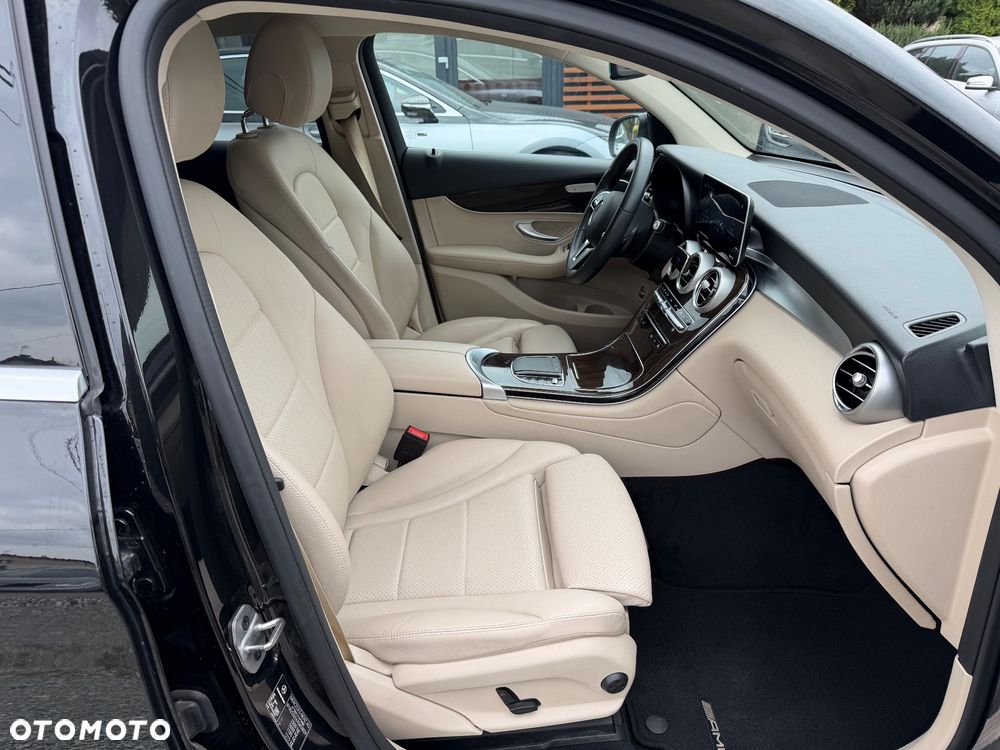 Mercedes-Benz GLC 200 d Business Edition - 29