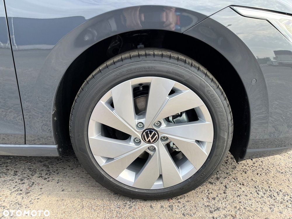 Volkswagen Golf Variant 1.5 eTSI mHEV Life Plus DSG - 36