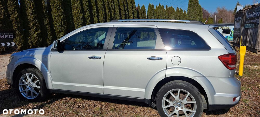 Dodge Journey - 4