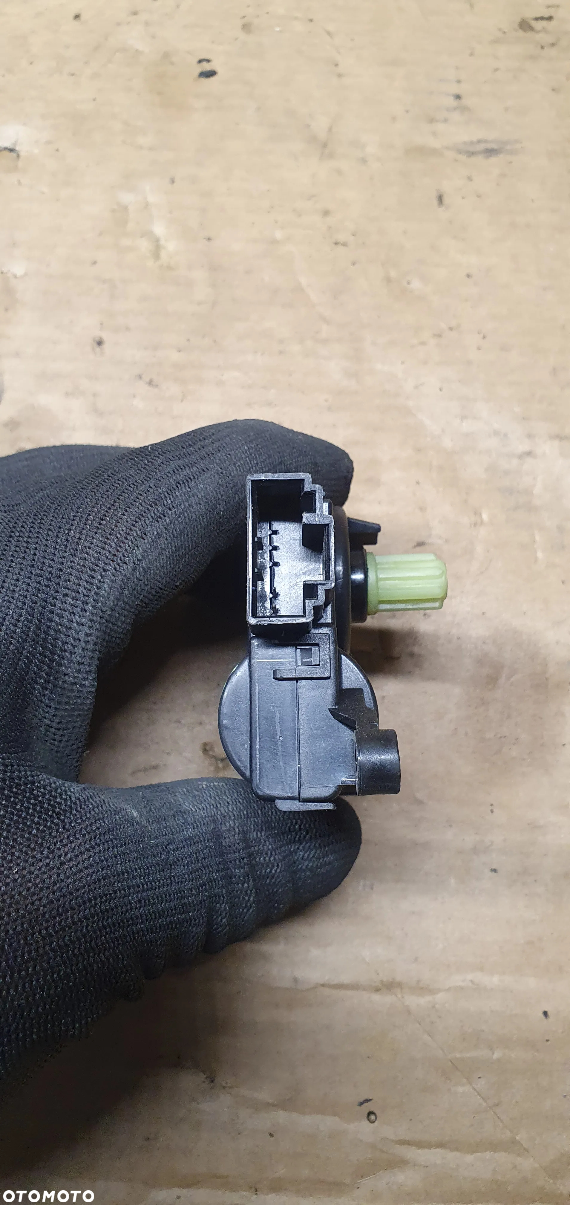 Silniczek klap nagrzewnicy Ford Focus MK3 AV6N-19B634-AA - 2