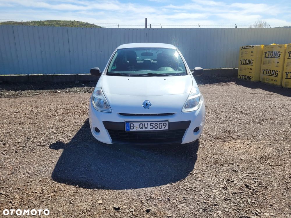 Renault Clio 1.2 16V 75 Dynamique - 3