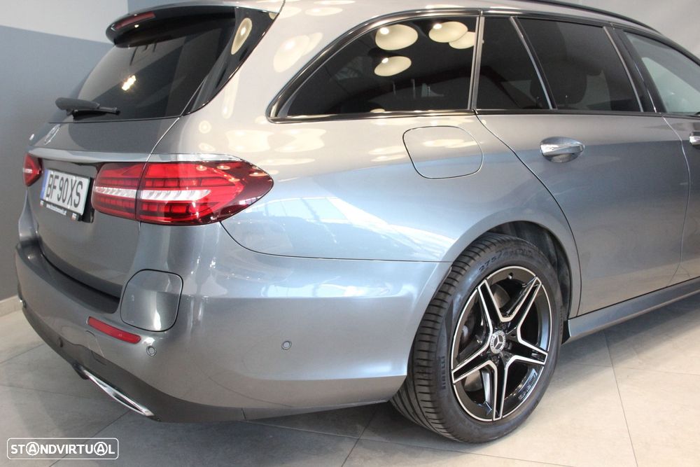 Mercedes-Benz E 300 de AMG Line - 4