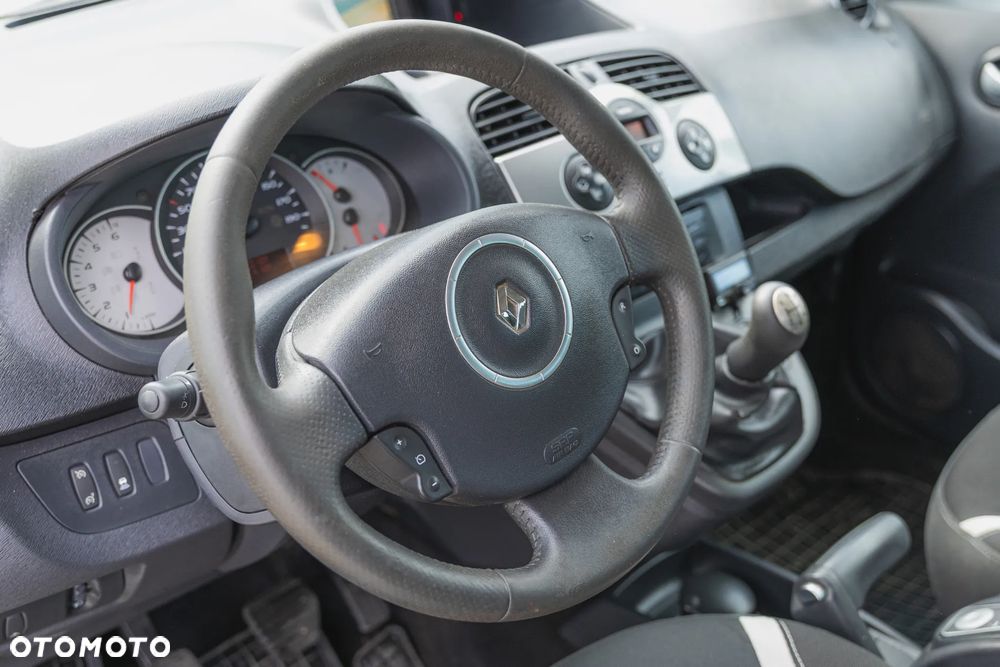 Renault Kangoo ENERGY dCi 90 FAP Start & Stop TomTom Edition - 36
