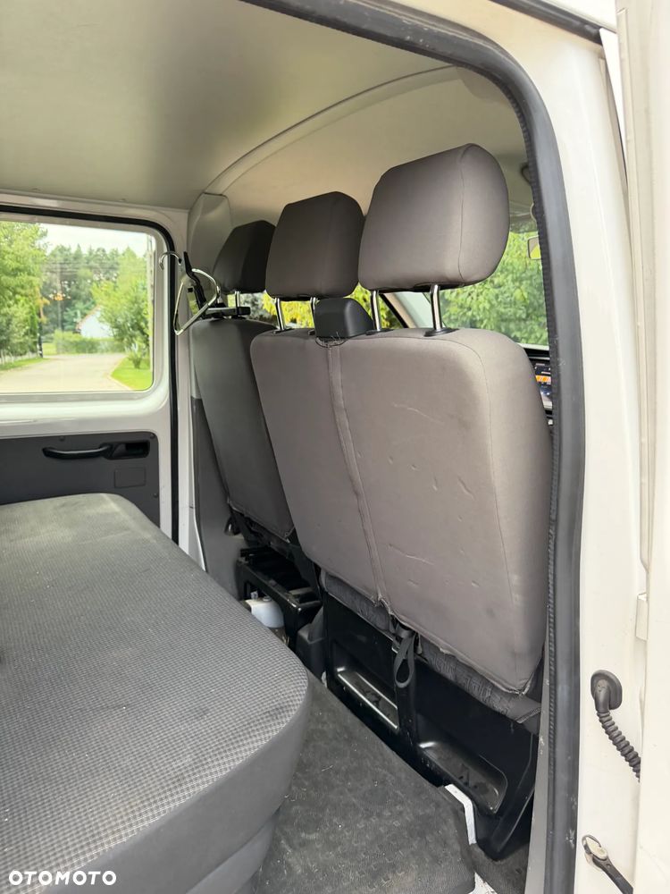 Volkswagen Transporter - 19