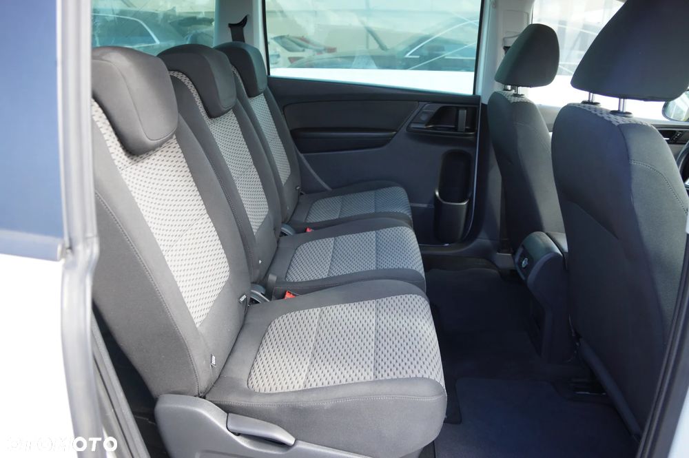 Volkswagen Sharan 2.0 TDI 4MOTION Blue Motion Life - 29
