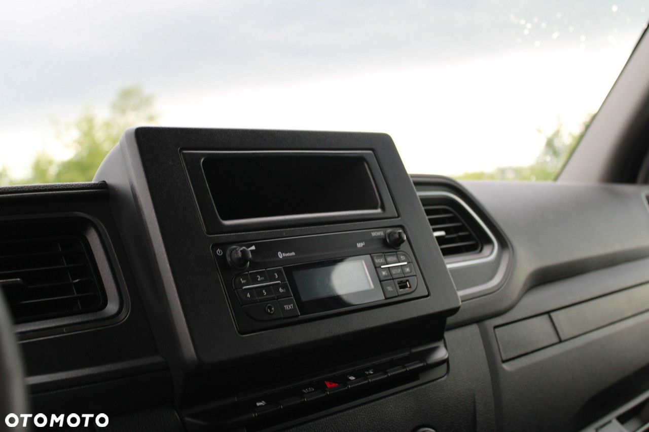 Renault Master - 13