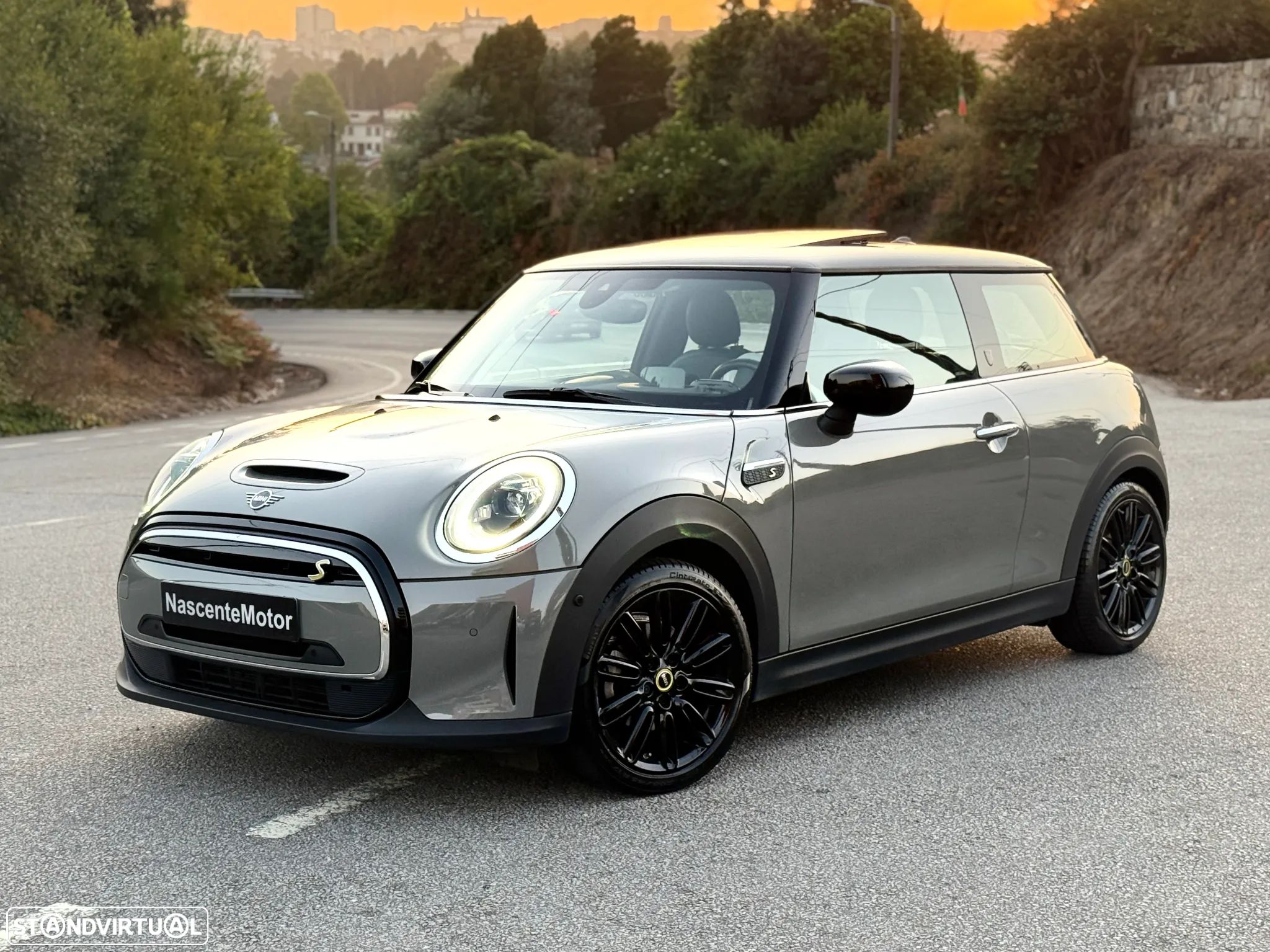 MINI 3 Portas Cooper SE Premium Yours - 1