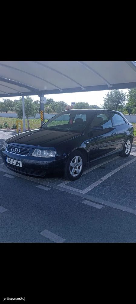 Audi A3 1.6 Sport 16 - 1