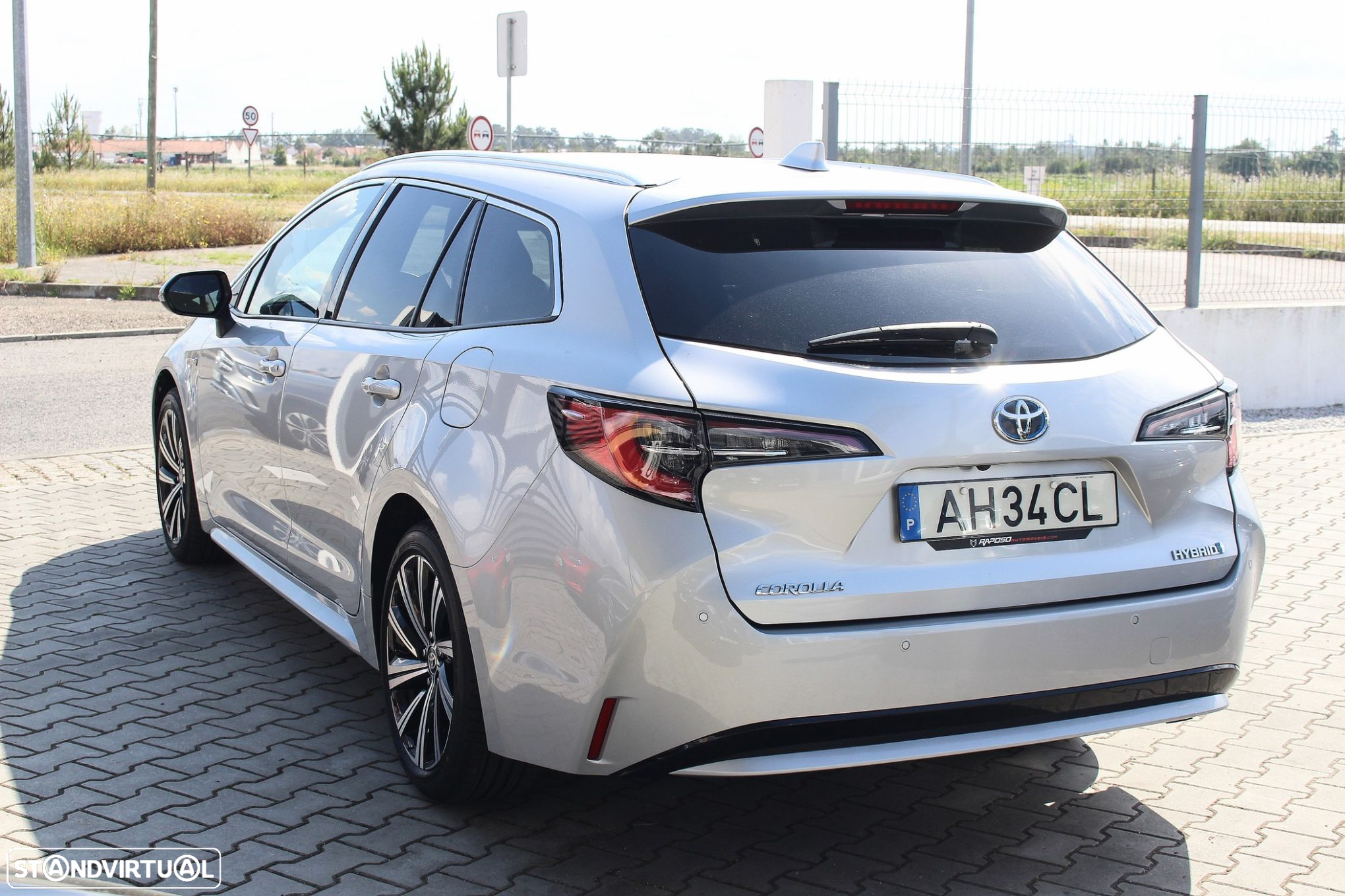 Toyota Corolla Touring Sports 1.8 Hybrid Exclusive - 11