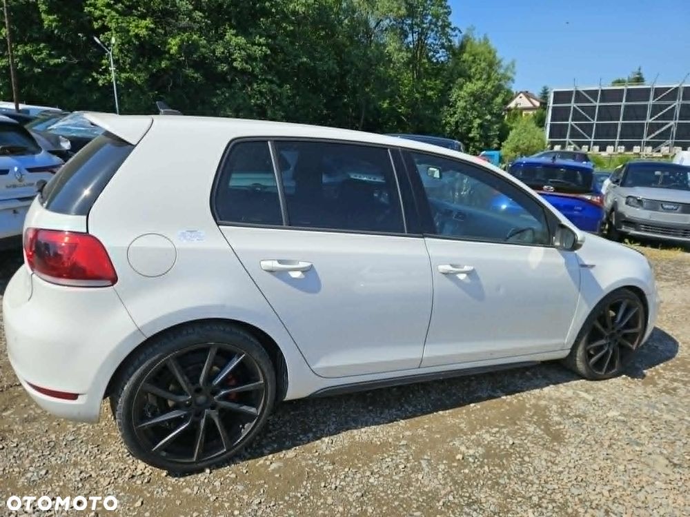 Volkswagen Golf 2.0 TDI DPF DSG GTD - 8