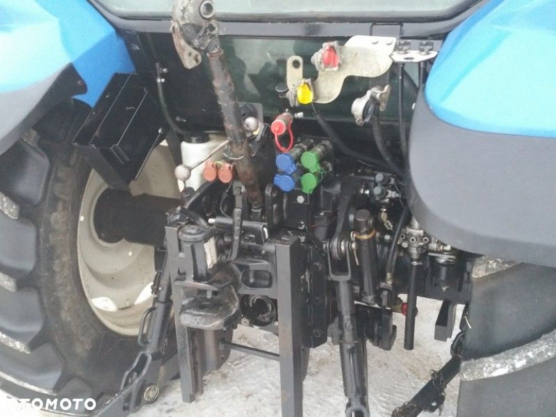 New Holland TL 100  , Rok 2003 - 5