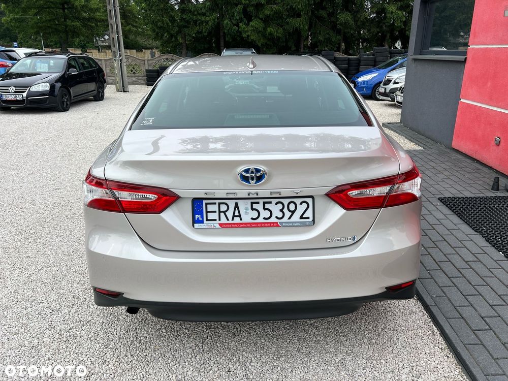 Toyota Camry 2.5 Hybrid Comfort CVT - 9