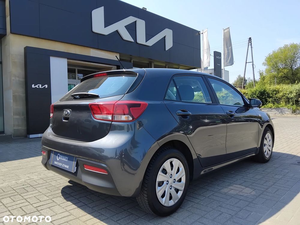Kia Rio 1.2 M - 4