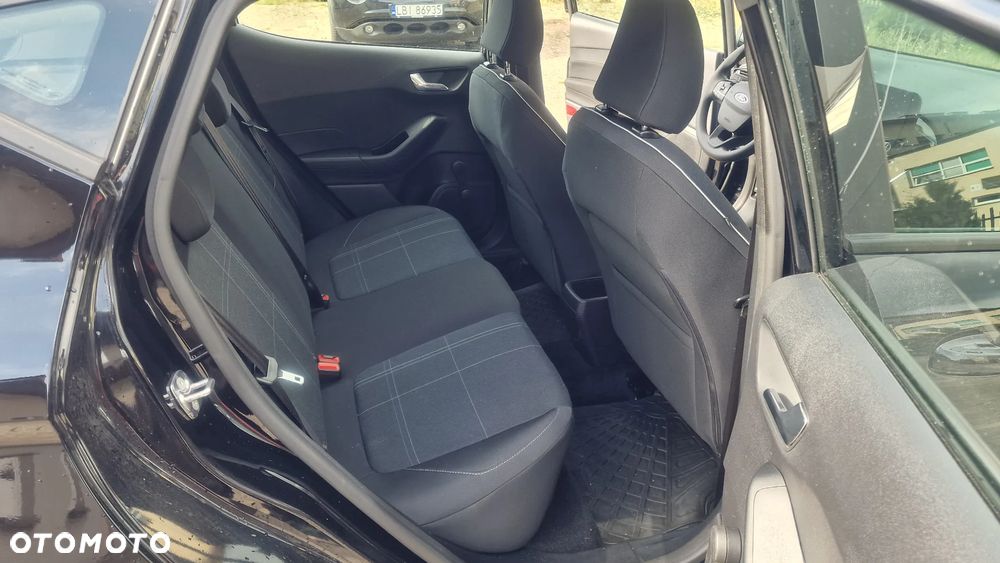 Ford Fiesta 1.1 Trend - 13