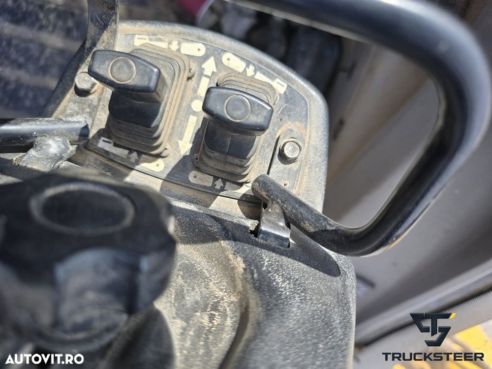 New Holland B115 - 20